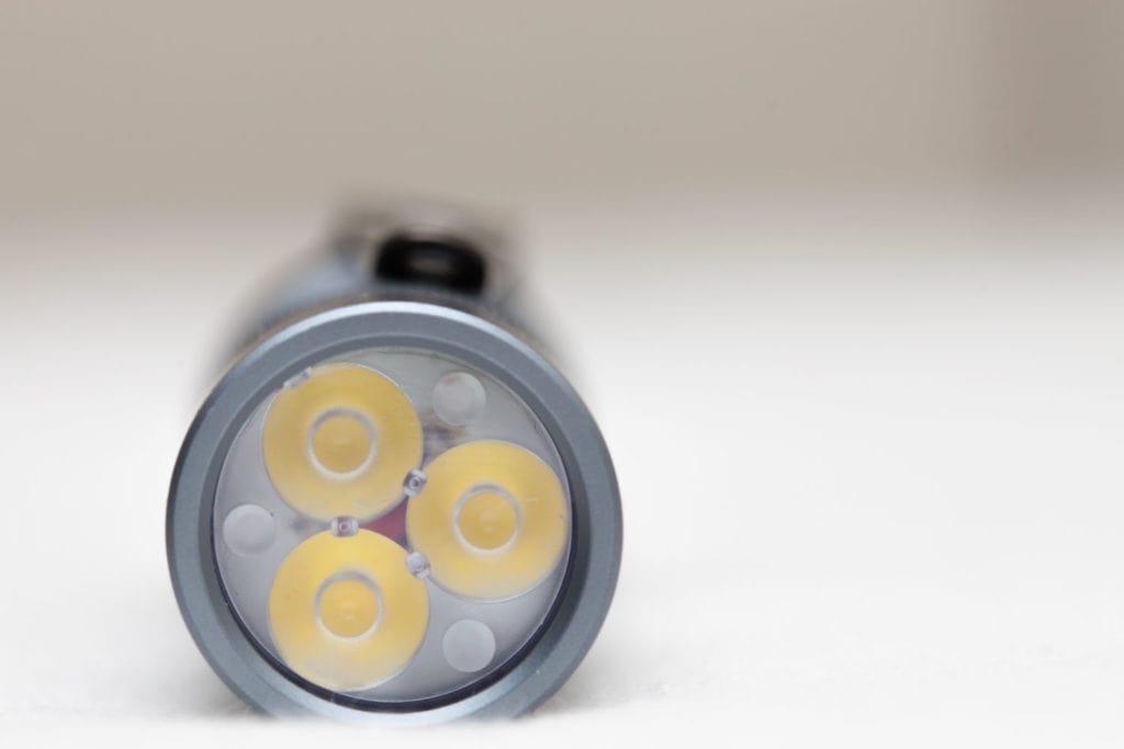 front view of lumintop FW3A